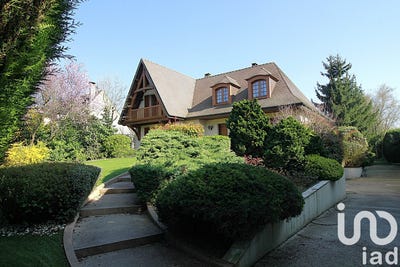 /international/fr/mandres-les-roses-ile-de-france-310098796860/