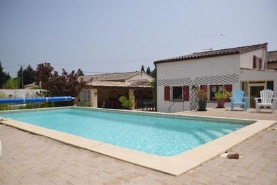 /international/fr/aubignan-provence-alpes-cote-d-azur-310100763576/