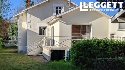 /international/fr/coutras-aquitaine-310100788200/