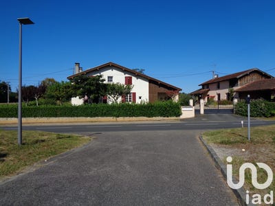 /international/fr/bazas-aquitaine-310100275967/