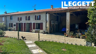 /international/fr/prignac-charente-310107237495/