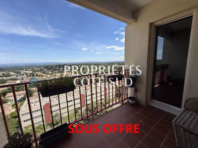 /international/fr/villeneuve-les-avignon-languedoc-roussillon-310108996808/
