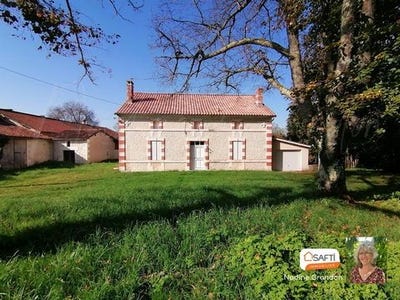 /international/fr/les-essards-charente-120096085313/?lang=zh-cn
