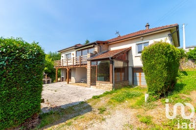 /international/fr/saint-leonard-de-noblat-limousin-310100229435/