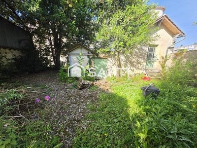 /international/fr/matha-charente-310108405661/