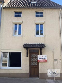 /international/fr/salornay-sur-guye-burgundy-310100458518/