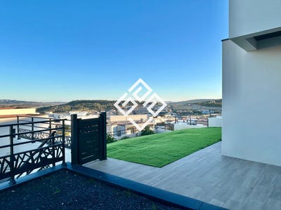 /international/fr/narbonne-languedoc-roussillon-310099006213/