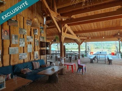 /international/fr/saint-martin-de-castillon-provence-alpes-cote-d-azur-310102849621/