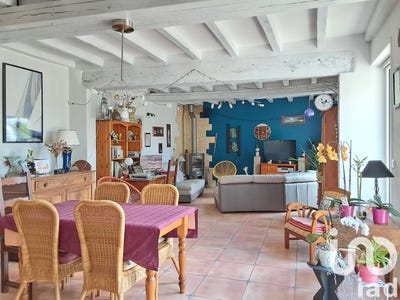 /international/fr/rive-du-loir-en-anjou-pays-de-la-loire-310100555525/