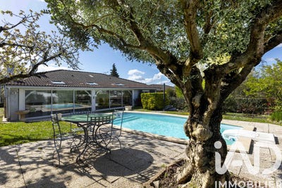 /international/fr/yvrac-charente-310106937941/