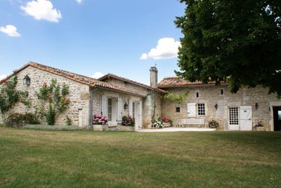 /international/fr/roullet-saint-estephe-charente-310108839399/?lang=de