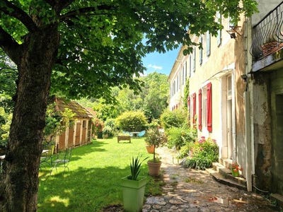/international/fr/gluiras-rhone-310106109097/