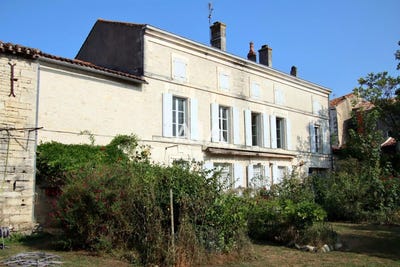 /international/fr/mansle-charente-120094931934/
