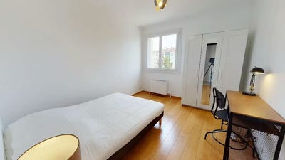 /international/fr/rue-du-rhone-lyon-rhone-310104500198/