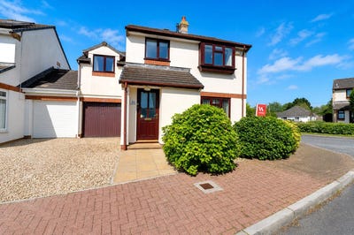 /international/gb/barnstaple-england-310120478538/
