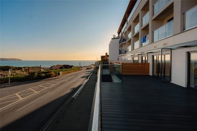 /international/gb/woolacombe-england-310120428535/