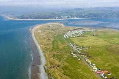 /international/gb/aberystwyth-wales-310103554580/