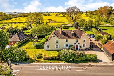 /international/gb/epping-england-310110430430/