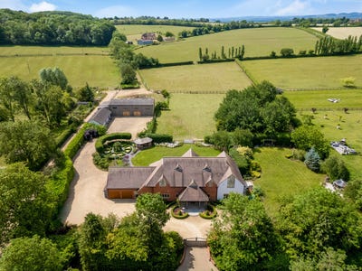 /international/gb/stratford-upon-avon-england-310107757181/