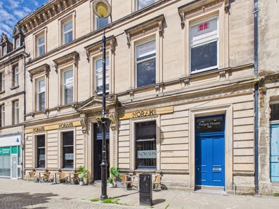 /international/gb/fergus-house-elgin-scotland-310108670511/