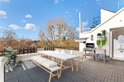 /international/gb/holland-park-london-london-england-310105241473/