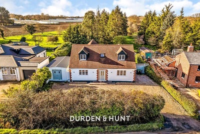 /international/gb/roydon-england-310120542763/