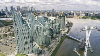 /international/gb/peninsula-square-london-england-310104567234/