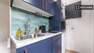 /international/gb/london-england-310108561763/