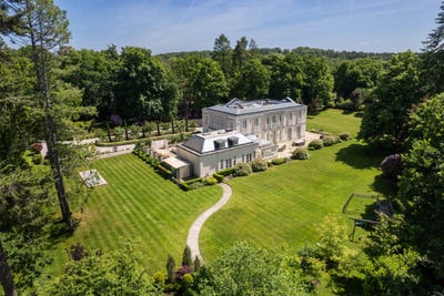 /international/gb/carioca-east-drive-virginia-water-virginia-water-gu25-4jt-surrey-england-310106459467/
