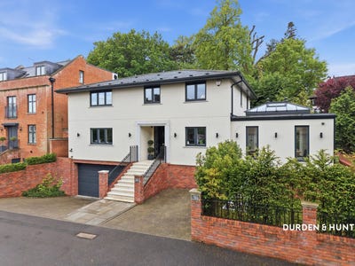 /international/gb/loughton-england-310120543183/