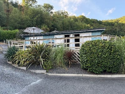 /international/gb/coed-y-glyn-wales-310120547446/