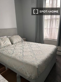 /international/gb/london-england-310108561586/