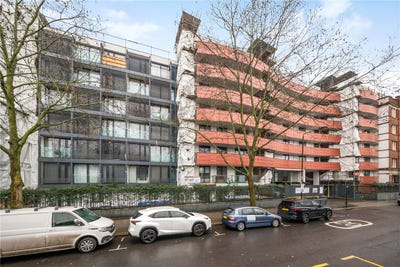 /international/gb/130-barlby-road-london-london-england-310095644576/