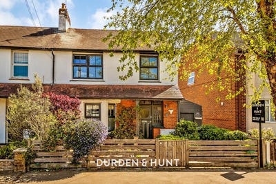 /international/gb/leigh-on-sea-england-310110429987/