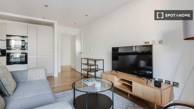 /international/gb/london-england-310108559309/