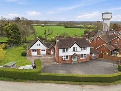/international/gb/white-horse-house-weston-england-310108102868/