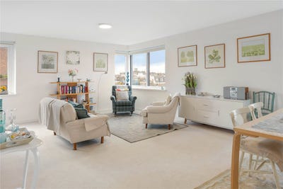 /international/gb/palmerston-house-60-kensington-place-london-england-310106049012/
