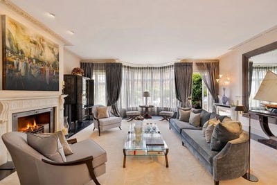 /international/gb/london-england-310107447742/