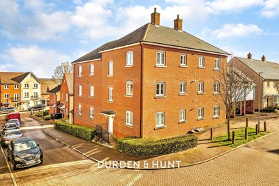 /international/gb/loughton-england-310120541624/