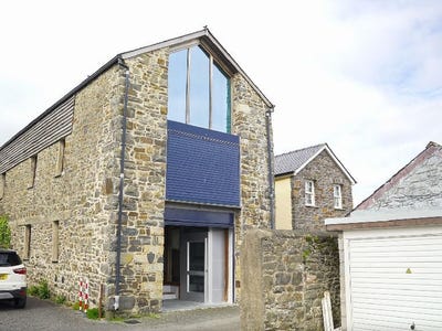 /international/gb/aberaeron-wales-310120543245/