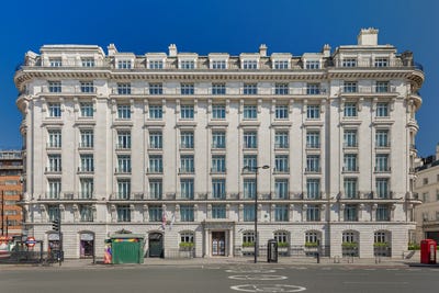 /international/gb/north-row-england-london-england-310101227395/
