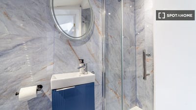 /international/gb/london-england-310108562131/