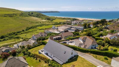/international/gb/woolacombe-england-310120430282/