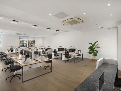 /international/gb/flat-3a-193-195-brompton-road-london-england-310106708016/