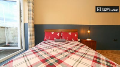 /international/gb/london-england-310095602232/