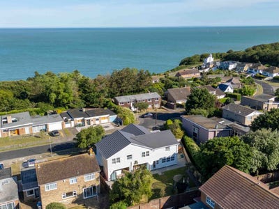 /international/gb/broadstairs-england-310120429127/