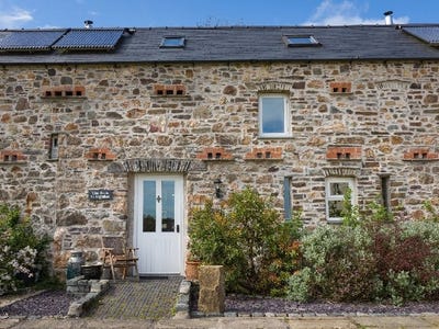 /international/gb/brawdy-wales-310120543331/