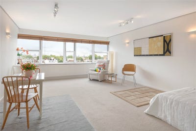 /international/gb/palmerston-house-60-kensington-place-london-england-310106044680/