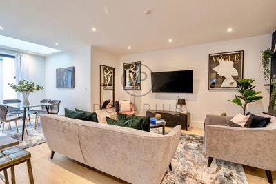/international/gb/greater-london-city-of-london-england-310120567788/