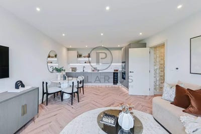 /international/gb/wandsworth-common-london-england-310106573191/